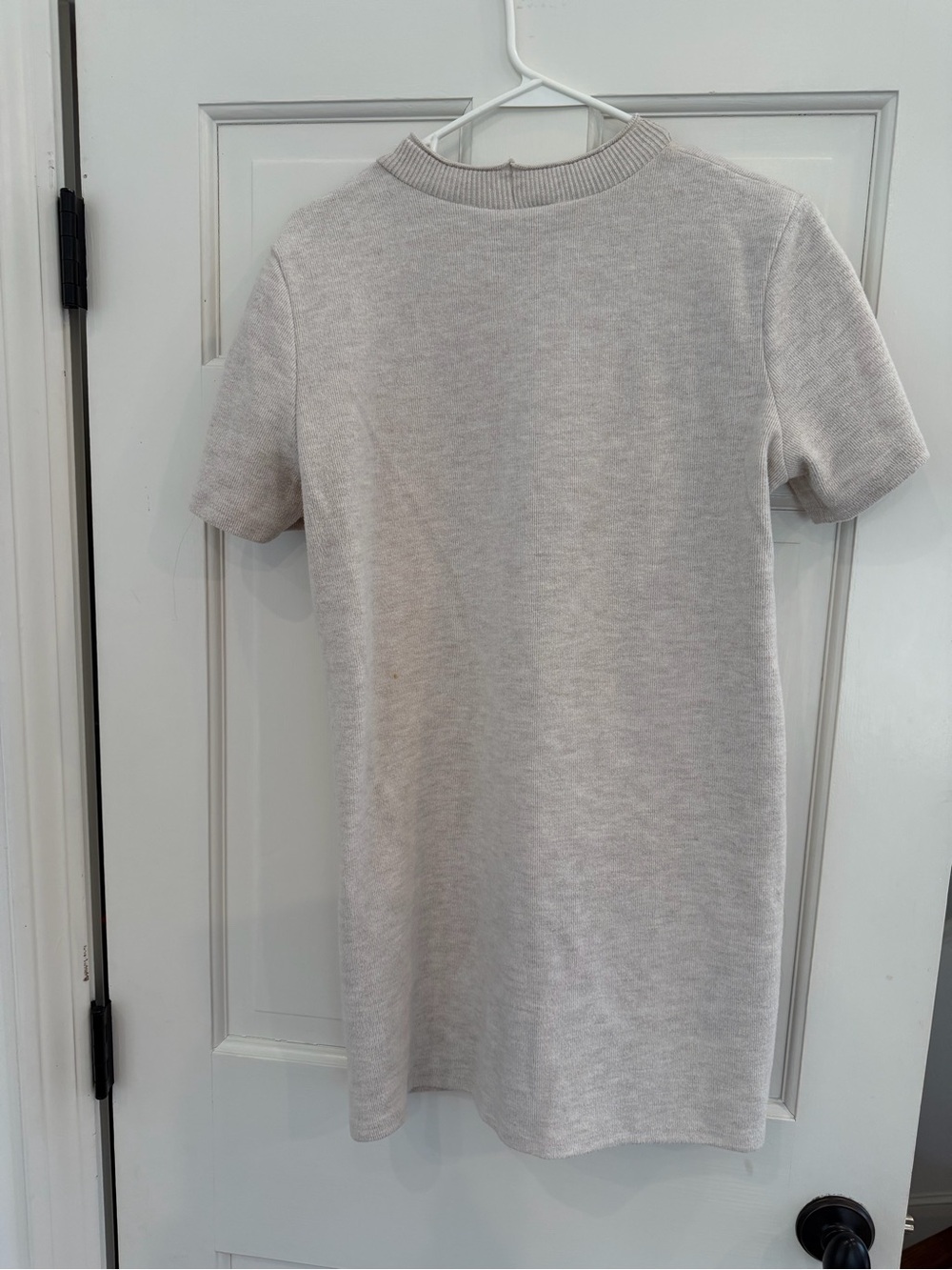 Zara Women Short-Sleeve Knit dress in Light Beige
